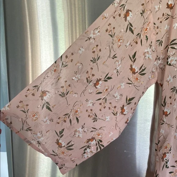 Charlie Paige Pink Floral Swim Coverup - Picture 5 of 6